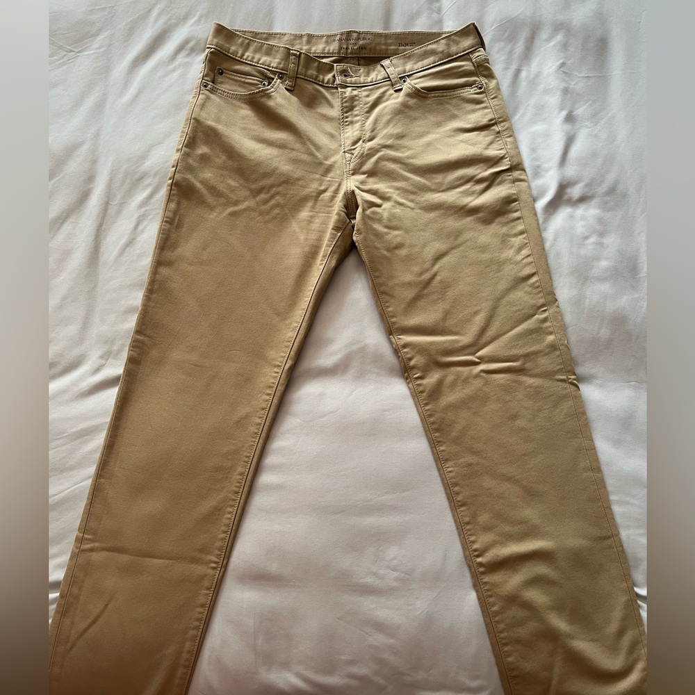 Men’s Banana Republic travel jeans
